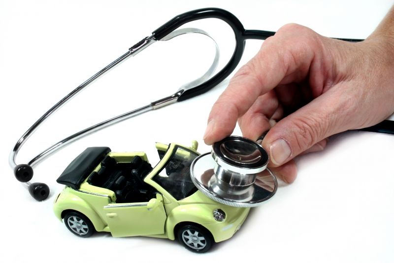 1255522-stethoscope-with-car